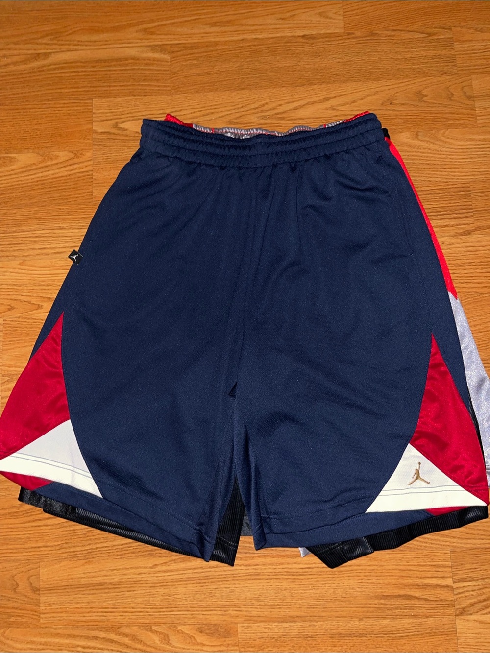 Rare Nike Air Jordan basketball shorts men’s XL navy red white
